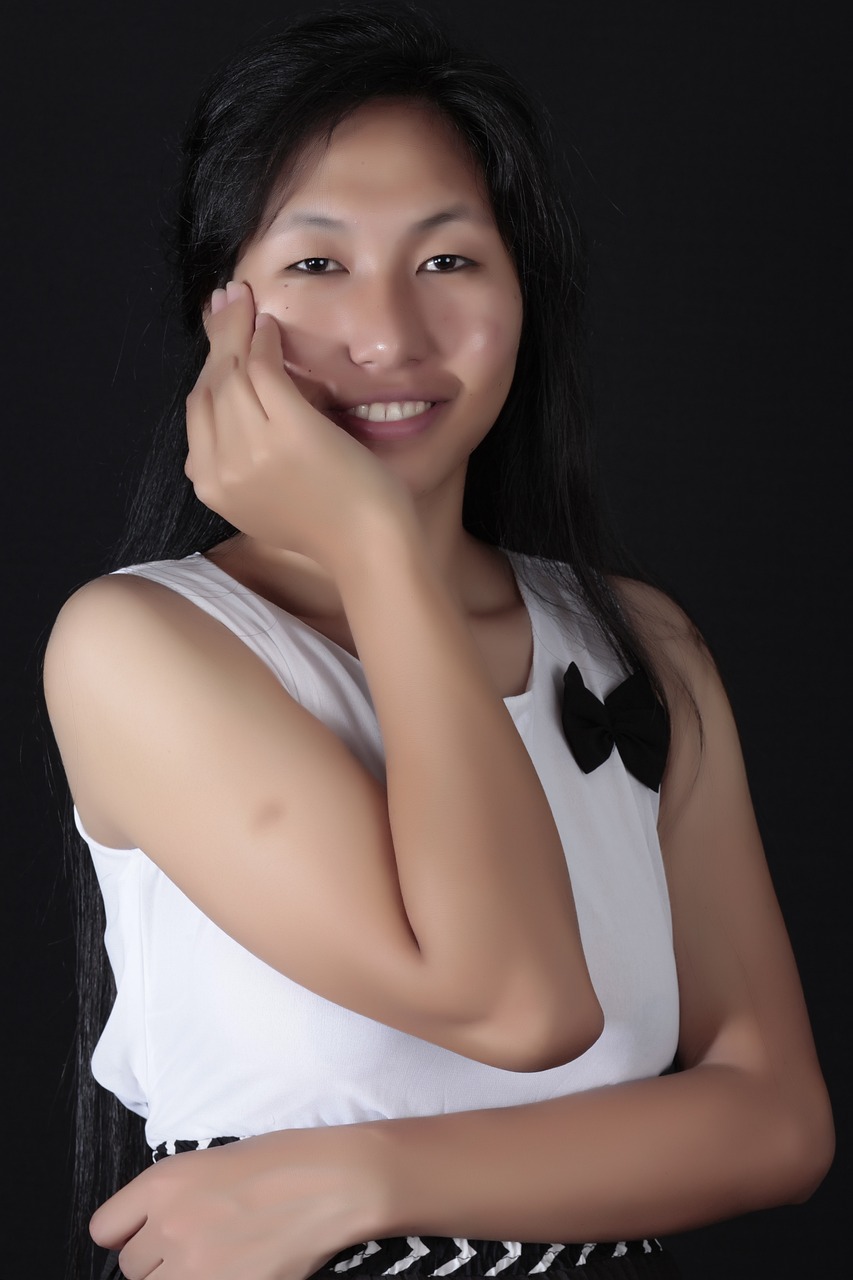 佟麗婭最新短發(fā)造型，時尚魅力的完美詮釋圖片集萃