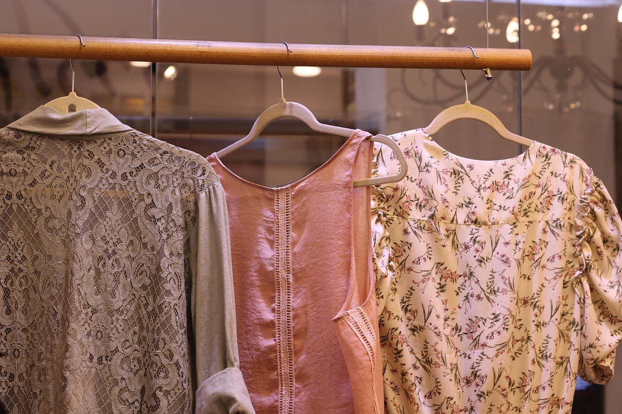 最新安保服裝款式，時尚與功能性的完美結(jié)合亮相展示