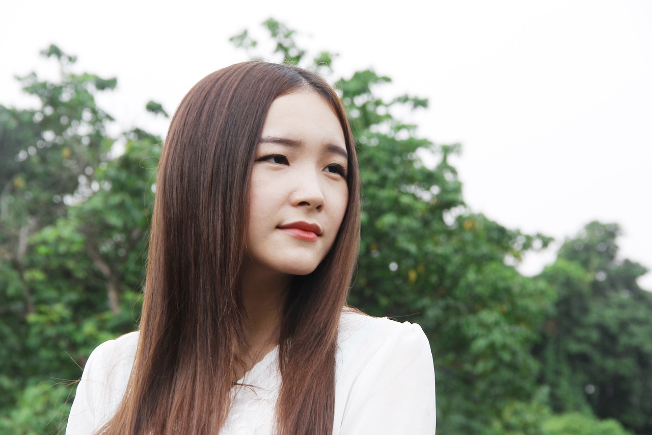 探索H動(dòng)漫中的美女角色，魅力無(wú)限的美人風(fēng)采