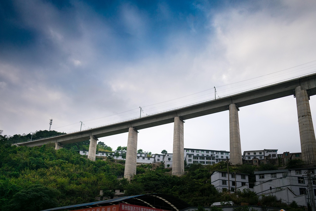 最新高速公路管理規(guī)范，提升道路安全與服務質(zhì)量的關鍵舉措