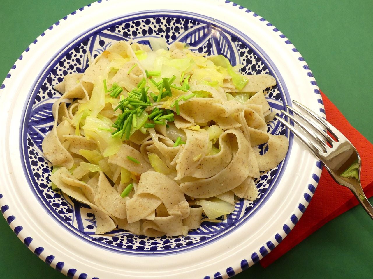 粵菜新風尚，傳統(tǒng)與創(chuàng)新完美融合的美食之旅