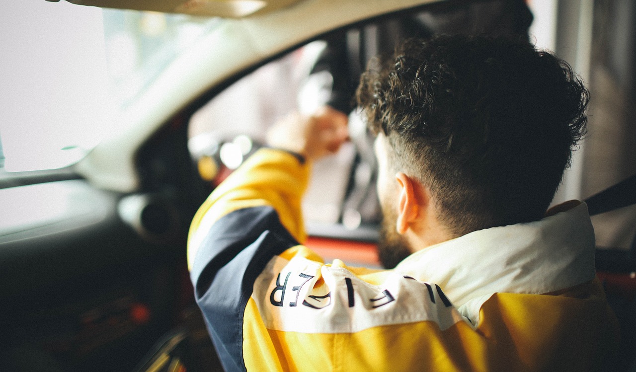 賽車明星，速度與激情的不懈代言人